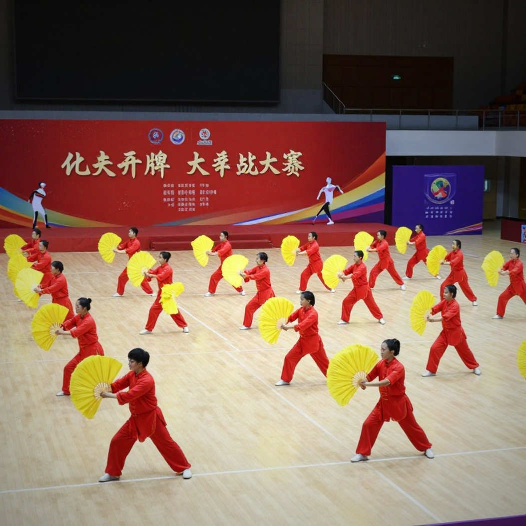 Vai của người bơi: chấn thương bắt đầu từ độ lệch, không từ cú vung tay cuối cùng